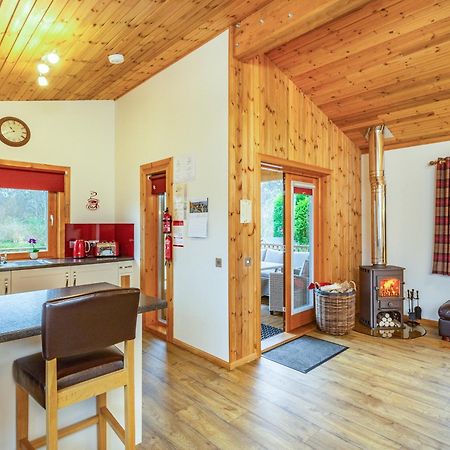 Burnside Lodge Torlundy  Bagian luar foto