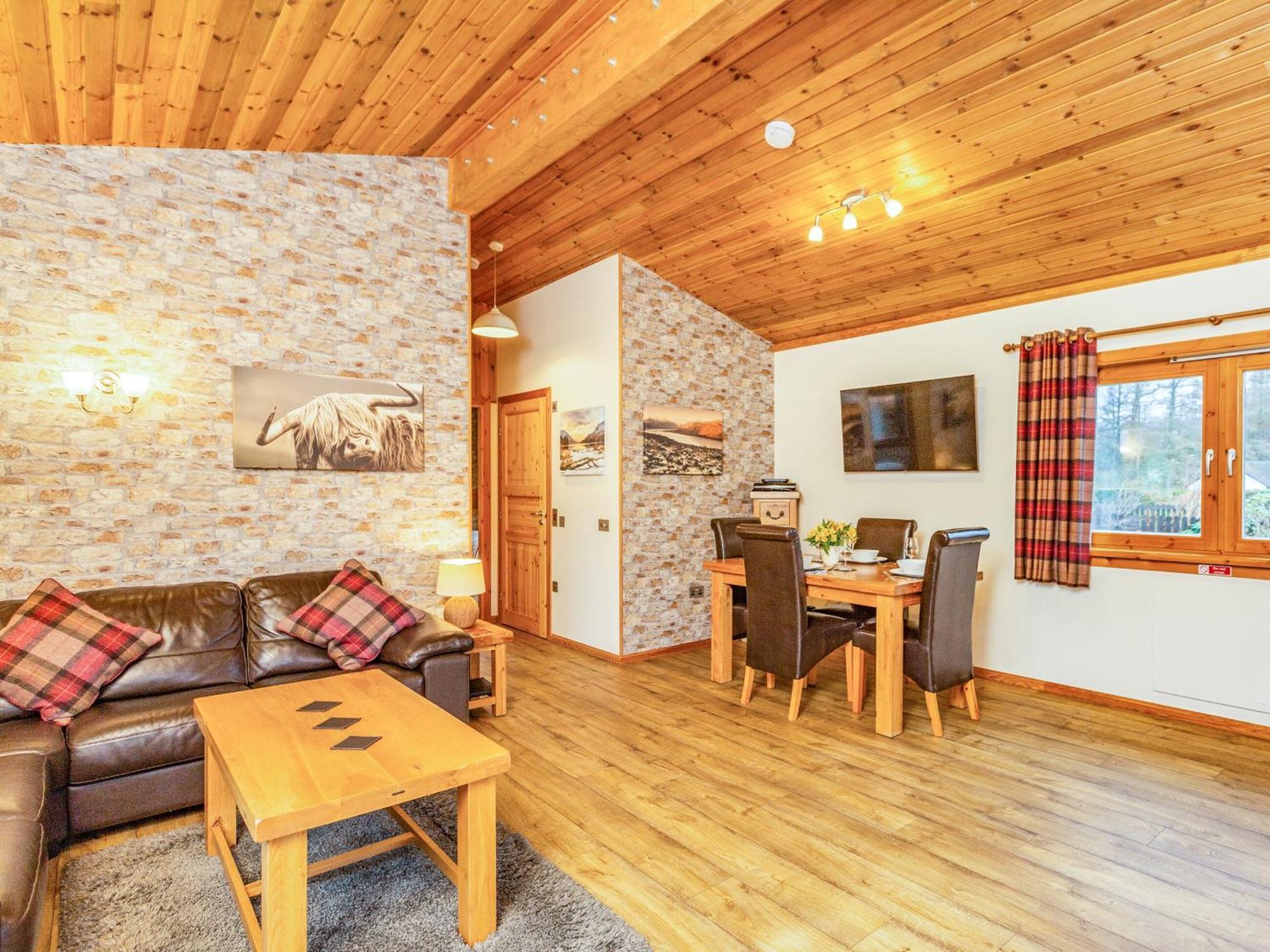Burnside Lodge Torlundy  Bagian luar foto